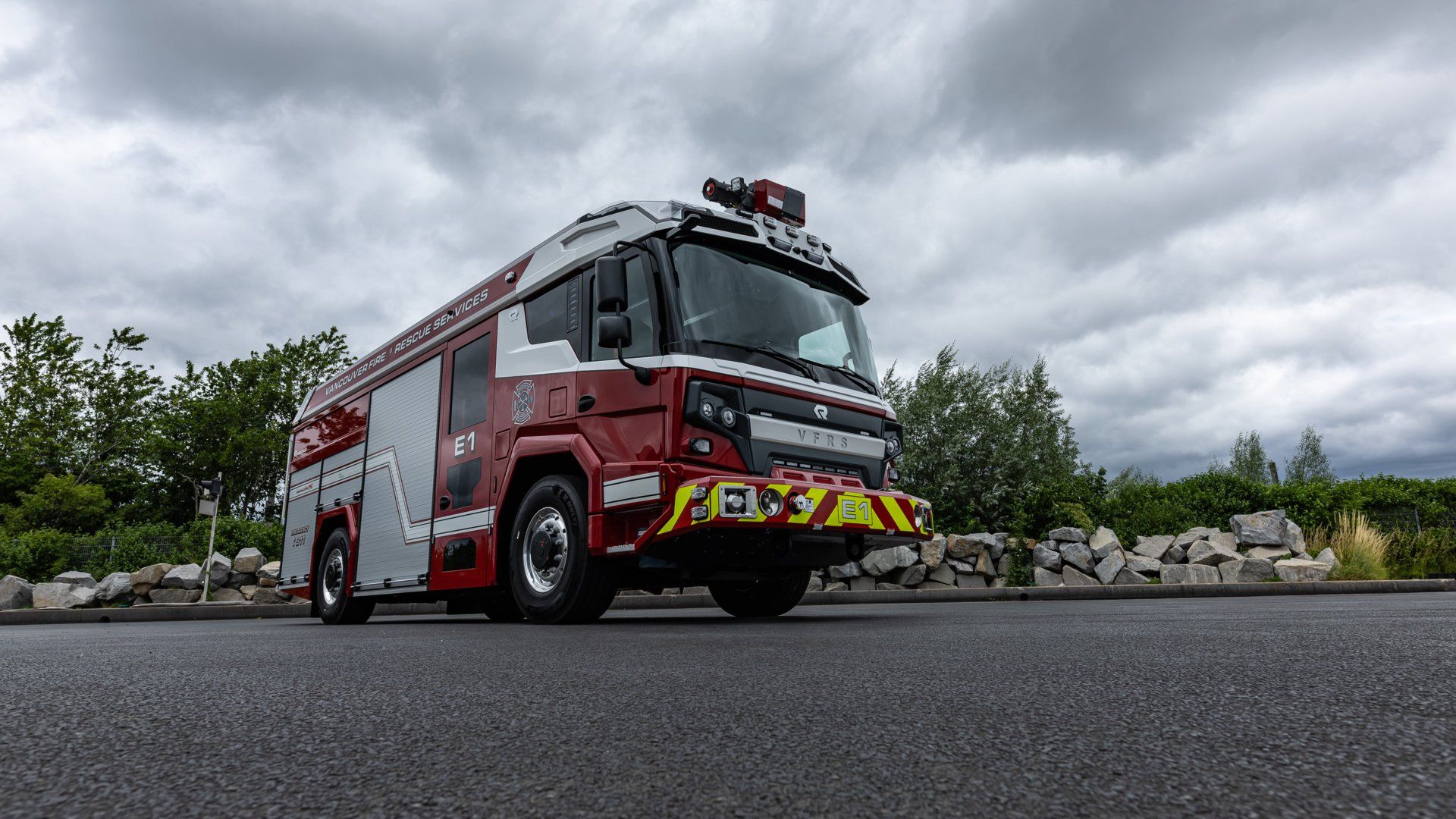 Rosenbauer E-Mobility | Simply convincing: The RTX in Canada.